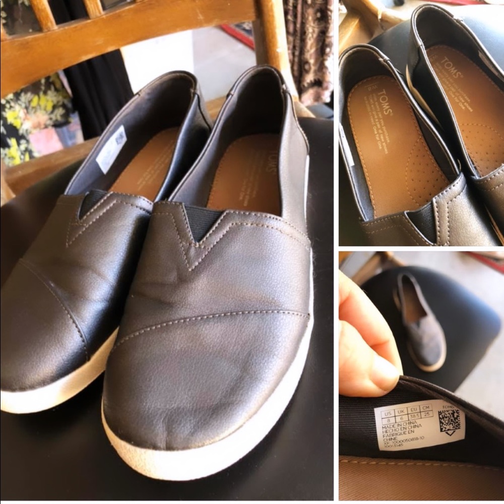 TOMS Leather Slip-Ons